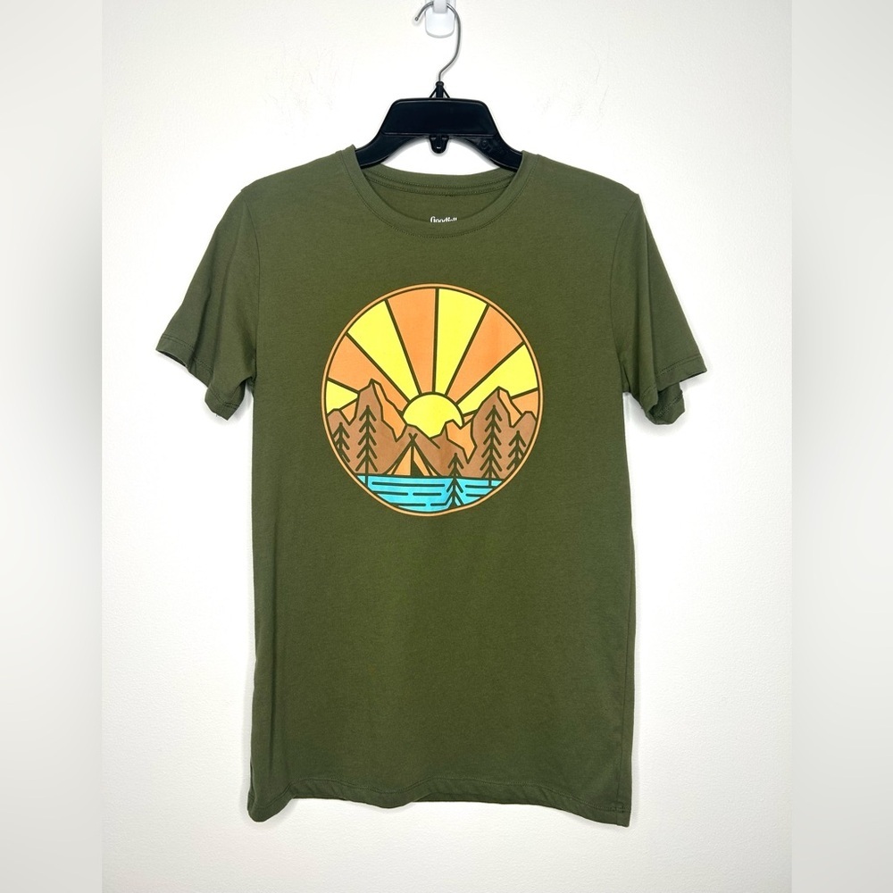 Goodfellow Graphic Tee Sz S Green Mountains Sunset Outdoors Adventure Earthy